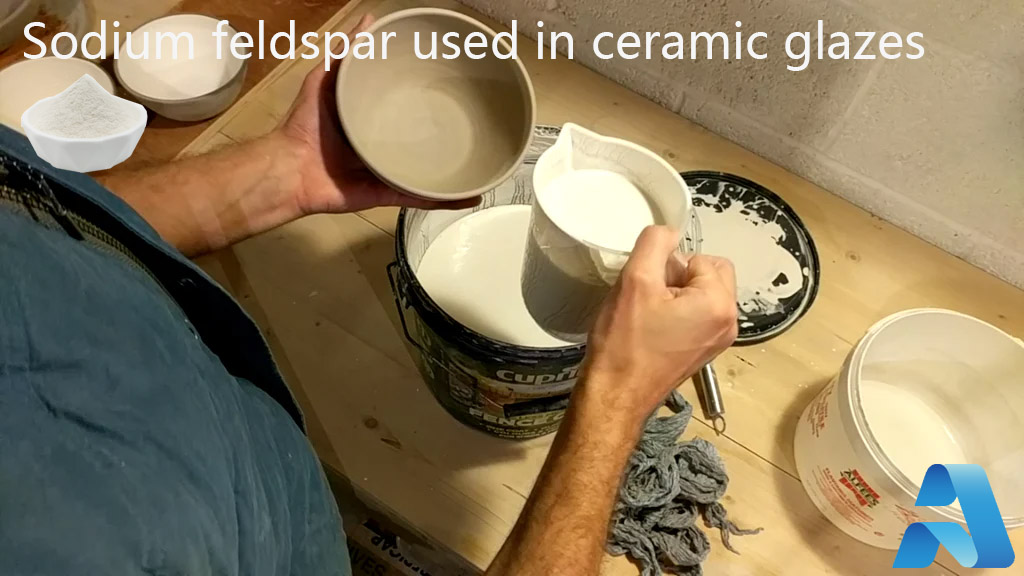 鈉長(cháng)石在陶瓷釉料行業(yè)的優(yōu)勢分析